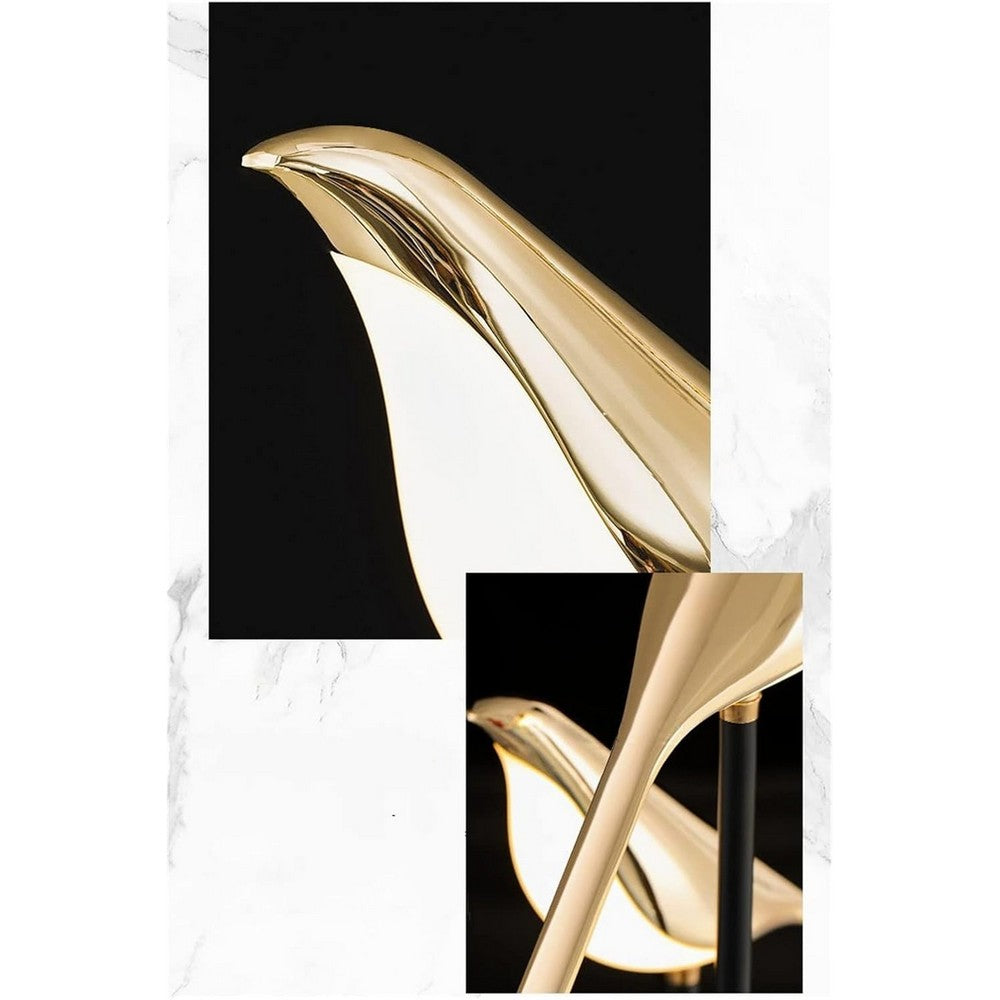 Magpie Lamp